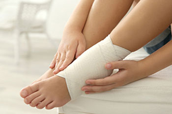 Ankle Sprains Treatment in the Miami-Dade County, FL: Miami (Hialeah, Opa-locka, Coral Gables, Aventura, Ojus, Westview, Golden Glades, Biscayne Park, Brownsville, Gladeview, Surfside, Bal Harbour, Hialeah Gardens, Medley, Miami Springs, Miami Lakes) areas