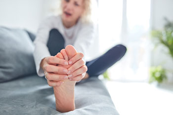 Foot pain treatment in the Miami-Dade County, FL: Miami (Hialeah, Opa-locka, Coral Gables, Aventura, Ojus, Westview, Golden Glades, Biscayne Park, Brownsville, Gladeview, Surfside, Bal Harbour, Hialeah Gardens, Medley, Miami Springs, Miami Lakes) areas